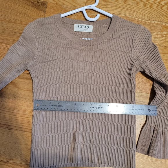 Nude Ribbed Quarter Sleeve Flare - Picture 6 of 7